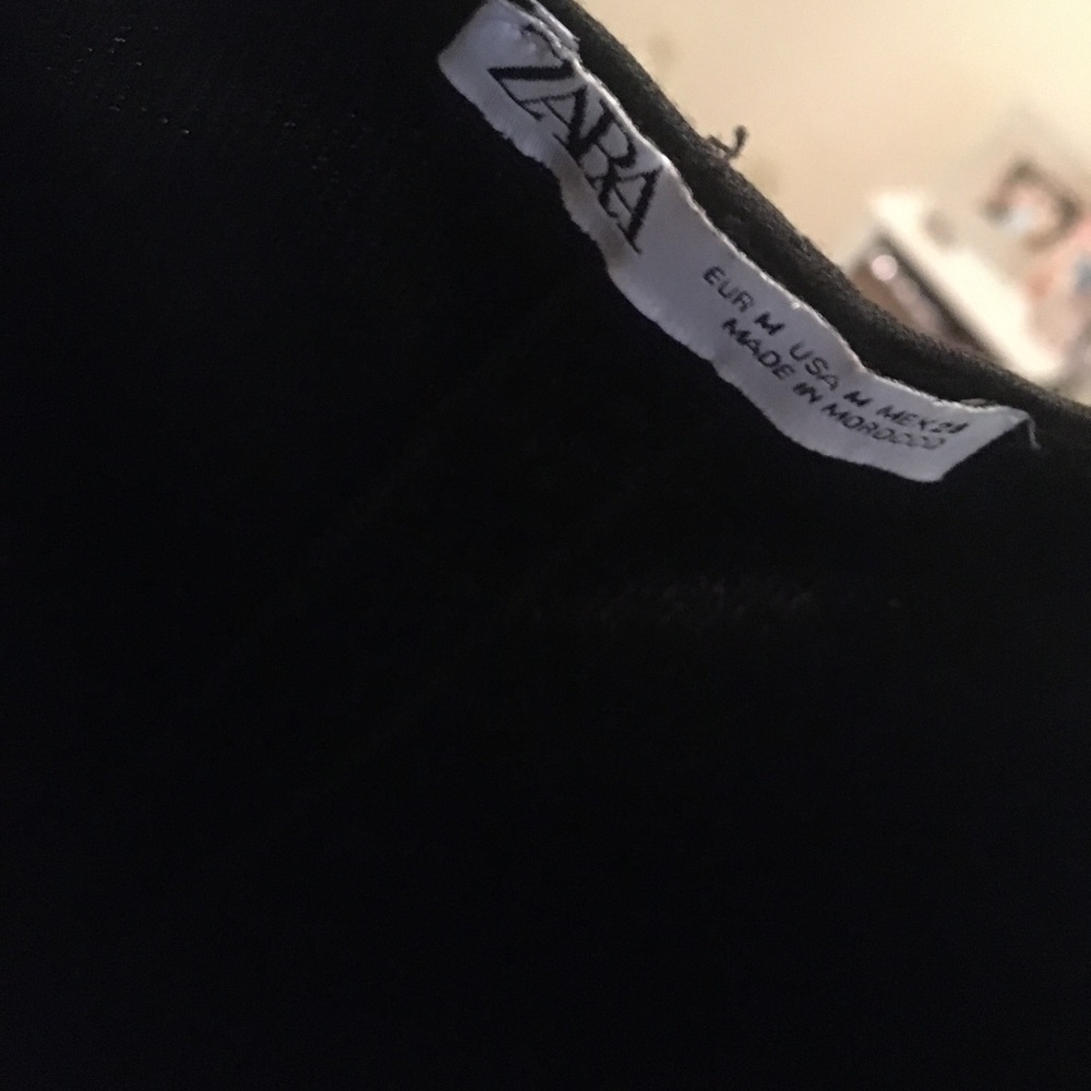 Black midi bodycon dress